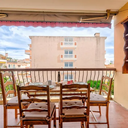 Apartment Grand 3 Pieces Calme - - Garage Nice